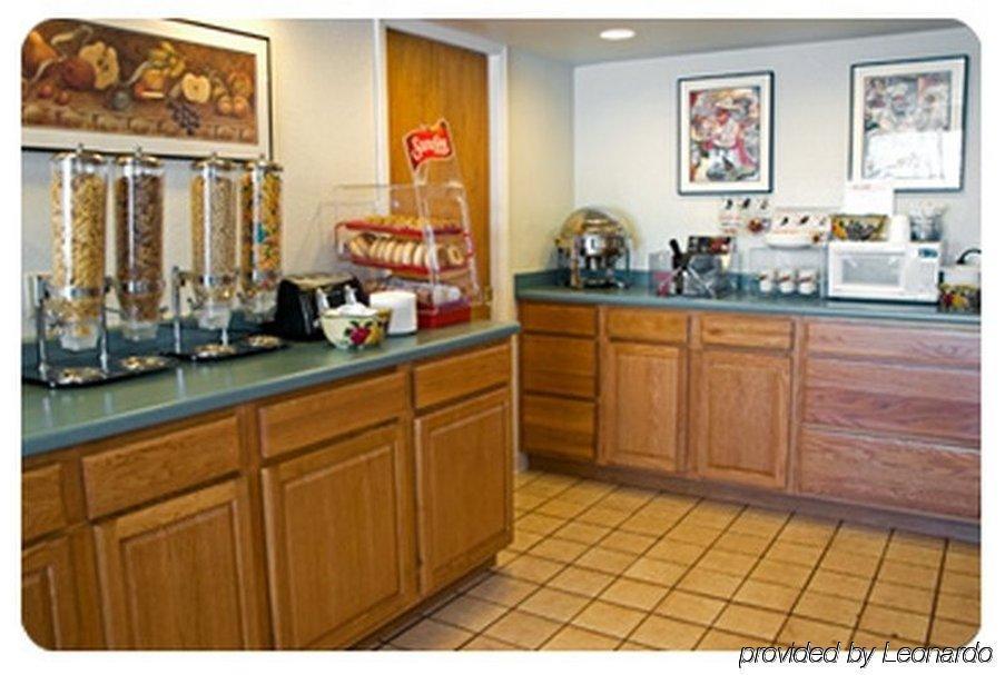 Bestway Inn - Madison Restaurant foto